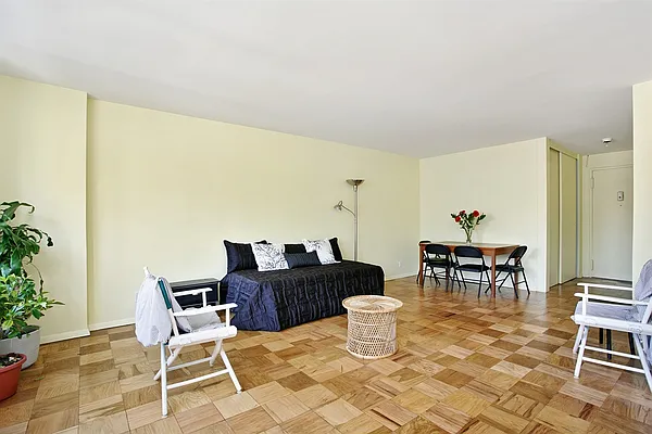 Sold by Corcoran | media 12