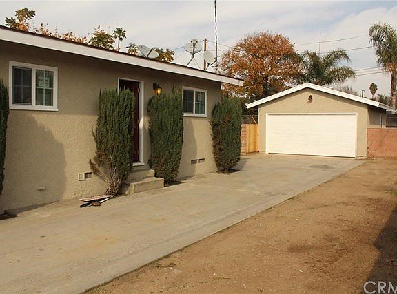 4th image of 1011 W Vine Ave