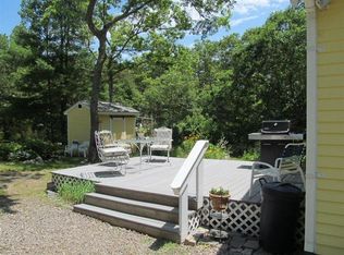 21 Dollins Rd, Pocasset, MA 02559