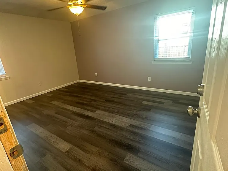 5605 Smouldering Wood Ct — Photo 10
