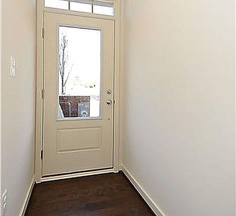 4th image of 4 Arrowleaf Dr