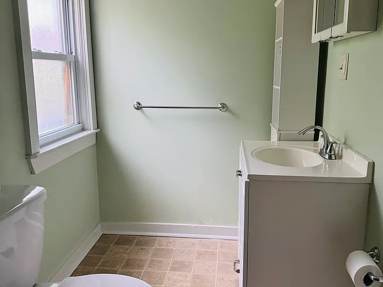20 Wilding St #3 — Photo 11