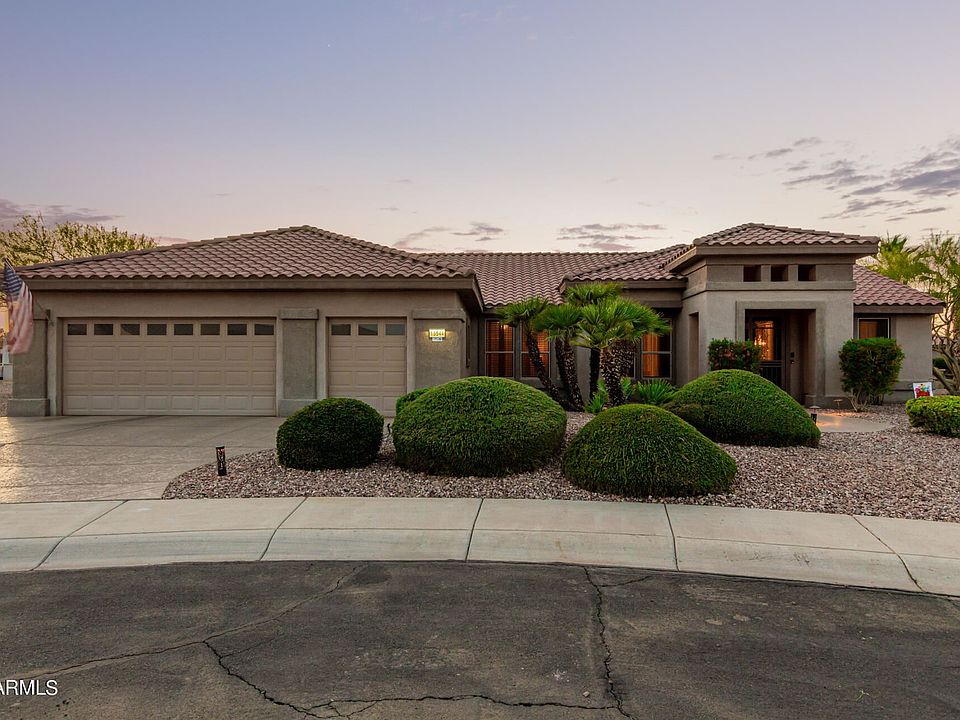 1st image of 15544 W Saint Andrews Way