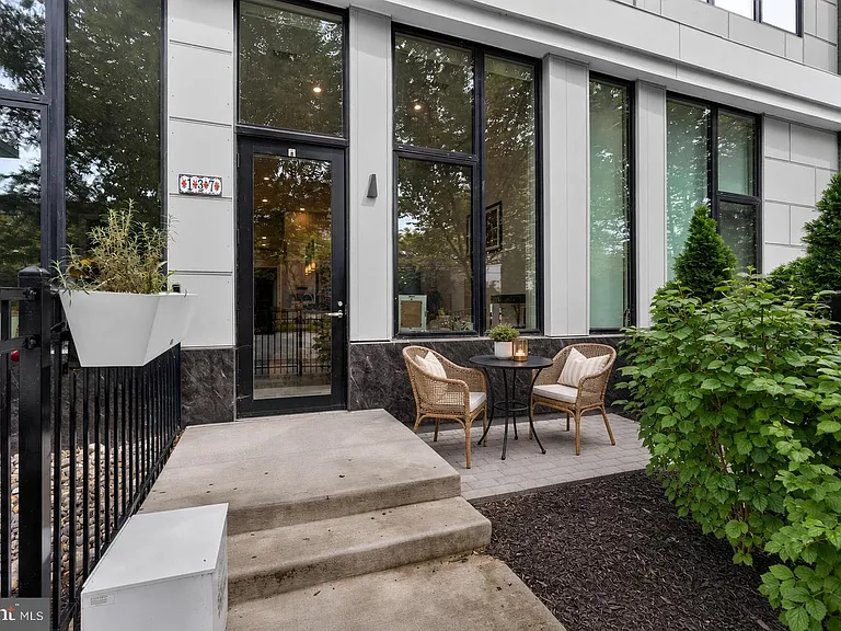 801 N Fairfax St #137 — Photo 15