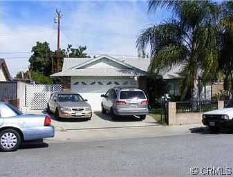 1st image of 3824 Loma Ln