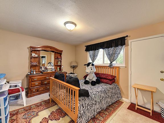 4th image of 6625 42nd St