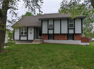 7914 E 105th St, Kansas City, MO 64134
