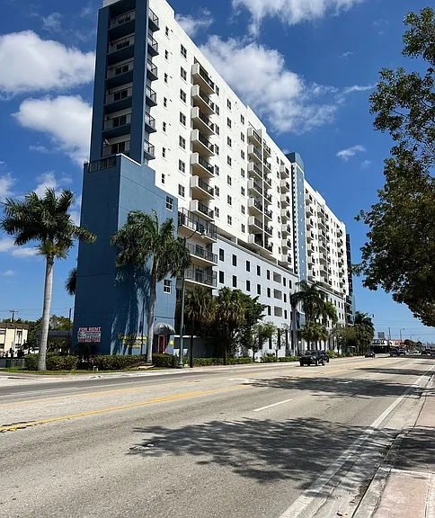 6357 SW 8th St #714 — Photo 2