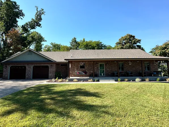 787 Walnut Cv, Martinsville, IN 46151