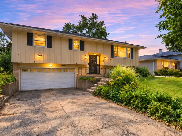 217 E Central Ave, Lombard, IL 60148