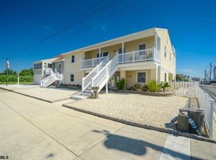 205 26th St, Ocean City, NJ 08226