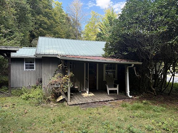 2nd image of 2794 E Fork Rd