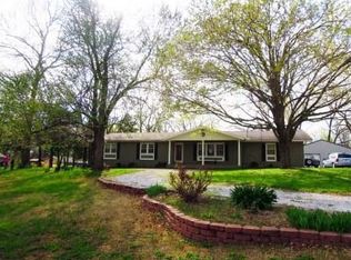4501 S Farm Road 145, Springfield, MO 65810