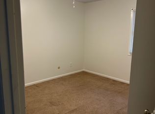 255 S Durkin Dr APT 12, Springfield, IL 62704