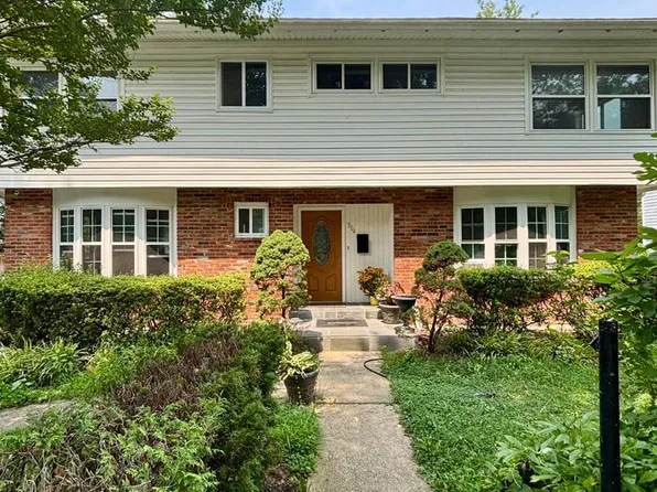 304 Gruenther Ave, Rockville, MD 20851