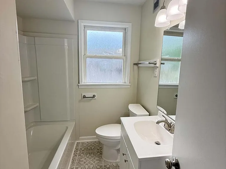 2910 Westfield Rd — Photo 11