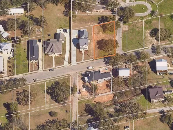 0 2nd St, Gulfport, MS 39503