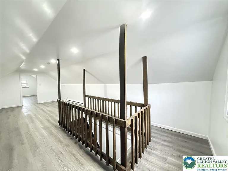 735 Main St #2 — Photo 18