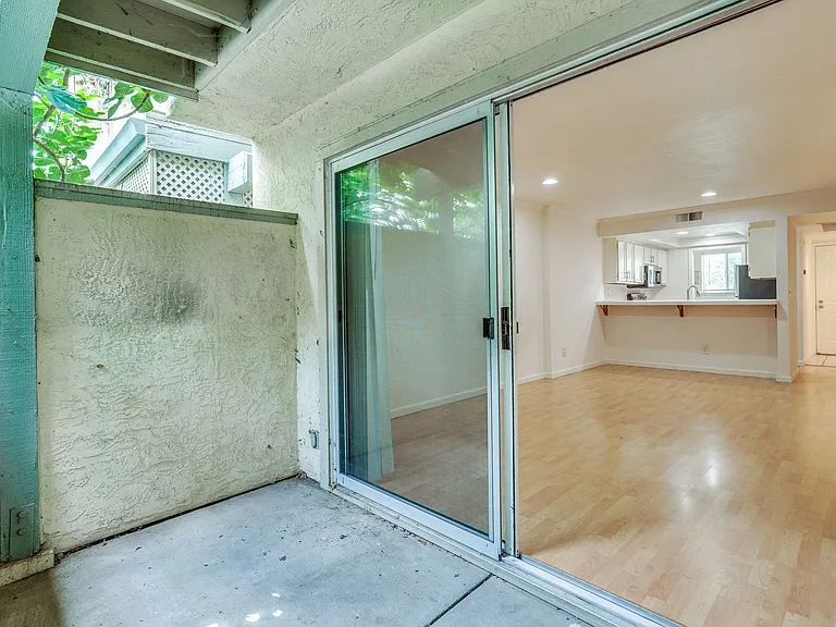 1006 Summerplace Dr — Photo 32