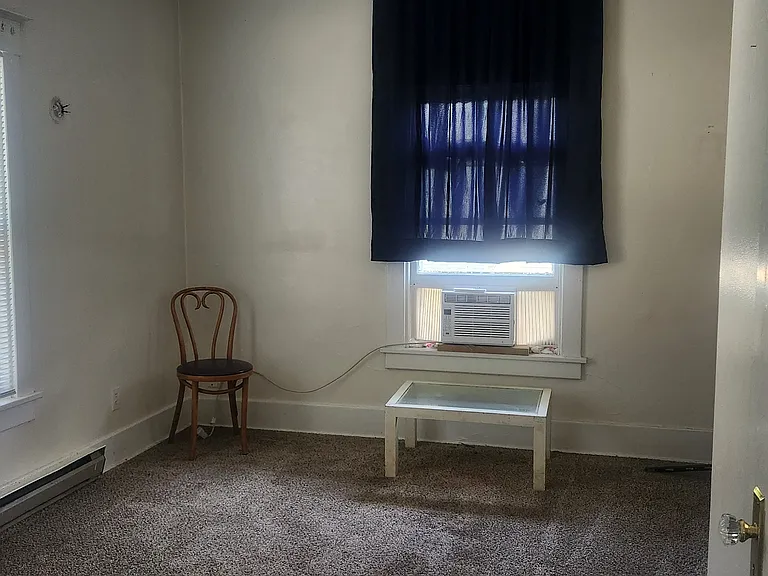1829 Prospect St #2 — Photo 3