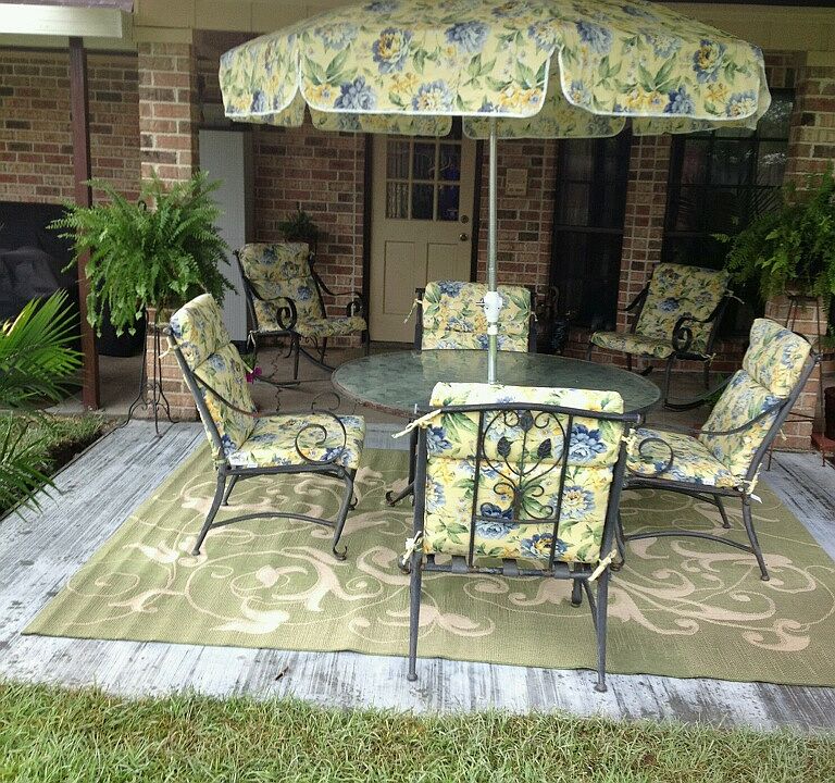 2nd image of 526 Robert Lee Cir