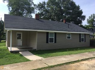 305 3rd Ave, Winder, GA 30680