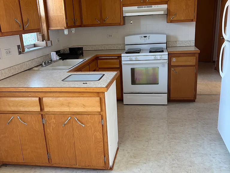 6631 W Lloyd Dr #2 — Photo 2