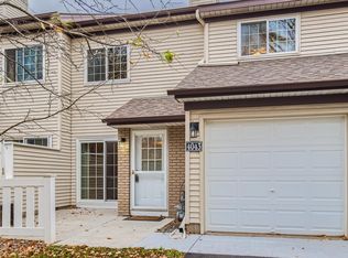 4043 Crystal Cir #94, Shoreview, MN 55126