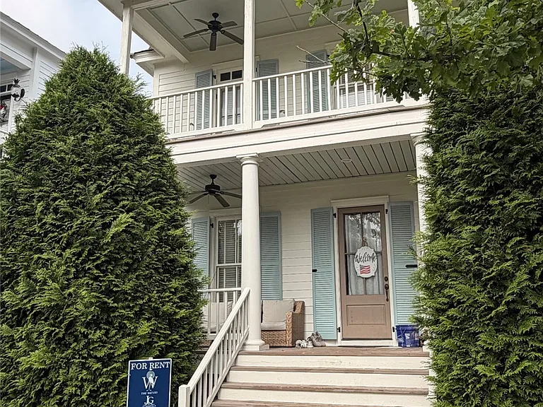 99 Chapel Hill St — Photo 1