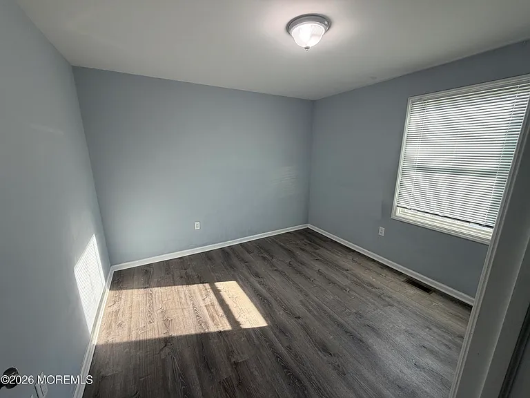 816 King Georges Rd #2 — Photo 8