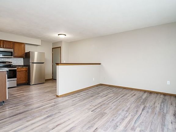 4th image of 5505 Windy Knoll Dr #5505