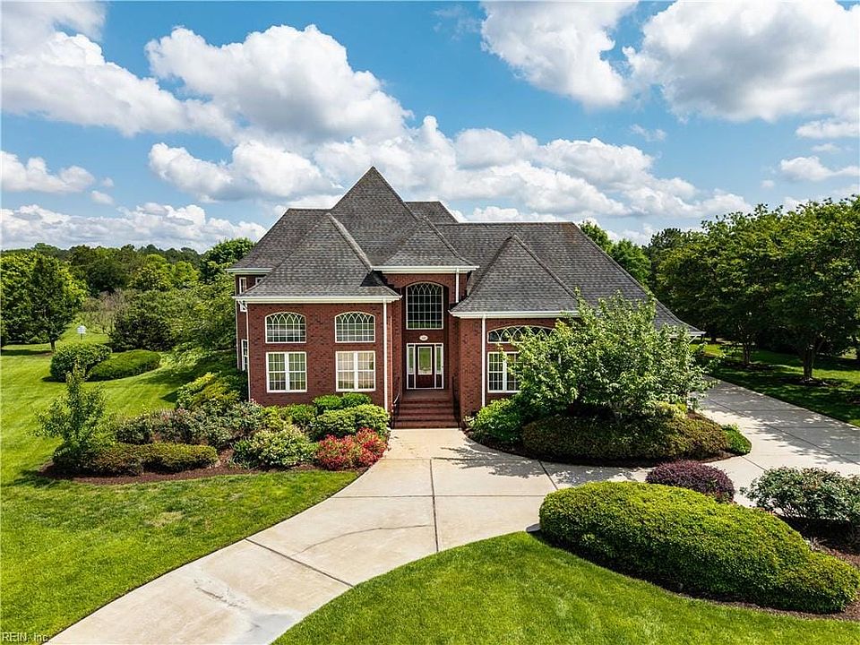 1st image of 909 Two Gates Cir