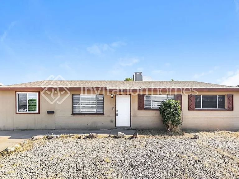 3424 W Bloomfield Rd — Photo 1