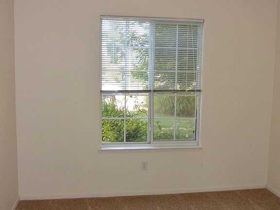5th image of 5531 W La Vida Ct
