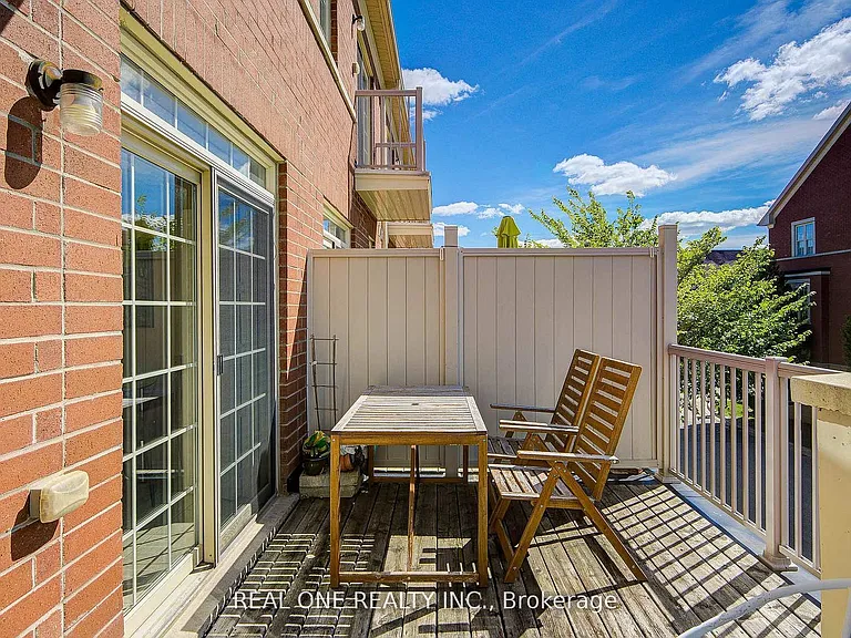 9 Ruskov Ln #UPPER — Photo 30