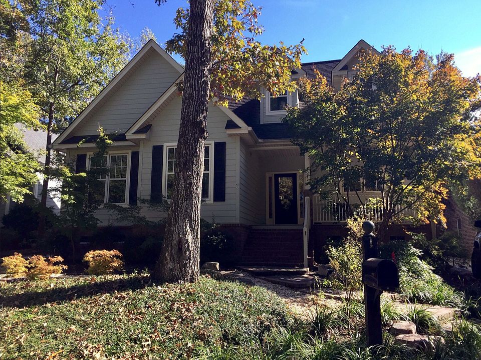 1st image of 121 White Pine Way