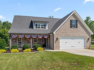 358 Windsor Trl, Lexington, NC 27295