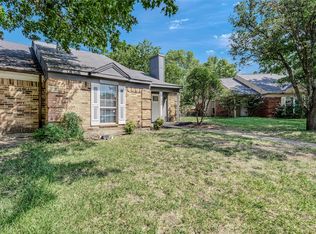 705 Denmark Dr, Mesquite, TX 75149