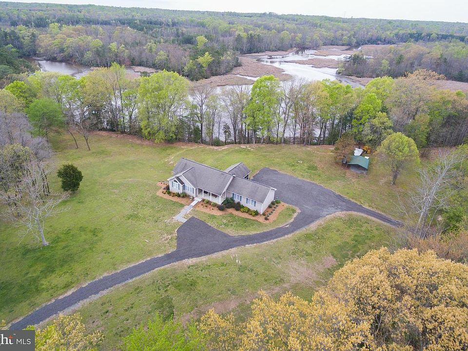1st image of 828 Eagle Vista Ln