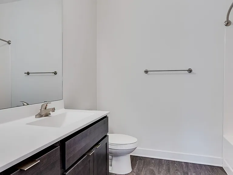 The Donegan Apartments — Photo 19