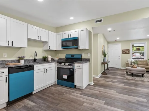 2912 Scotia Dr, Chesapeake, VA 23325