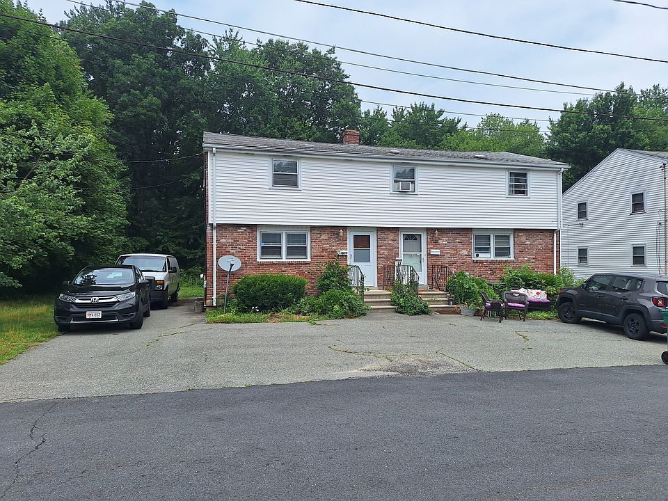 1st image of 20-22 Yew Dr
