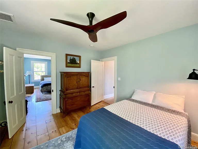 1685 Peconic Ln — Photo 12