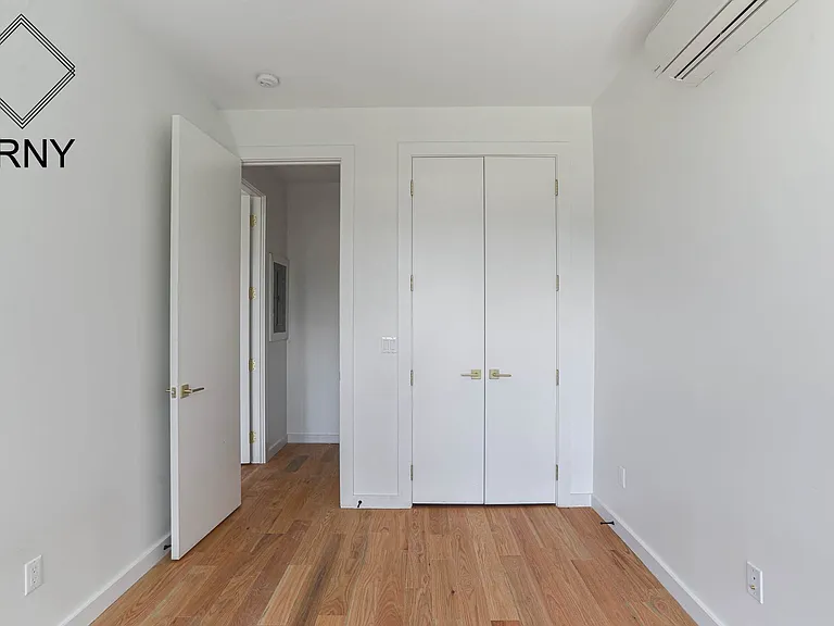 350 Rutland Rd #3B — Photo 7