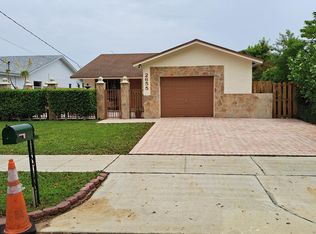 2655 Coolidge St, Hollywood, FL 33020