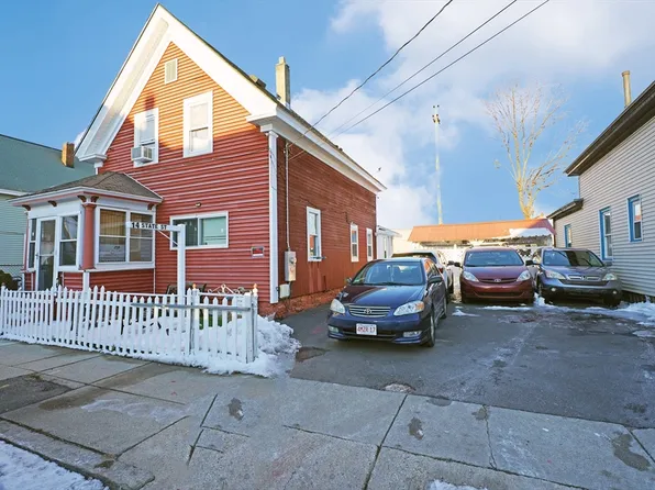 14 State St, Lawrence, MA 01843