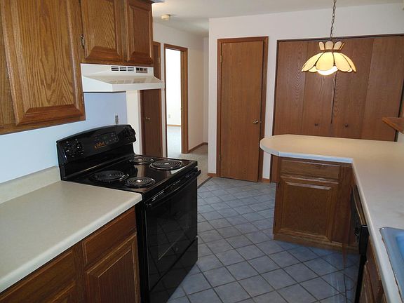 2nd image of 4415 S Greenridge Cir #4415
