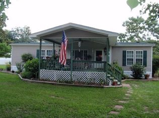 784 Elm Rd, Ellabell, GA 31308