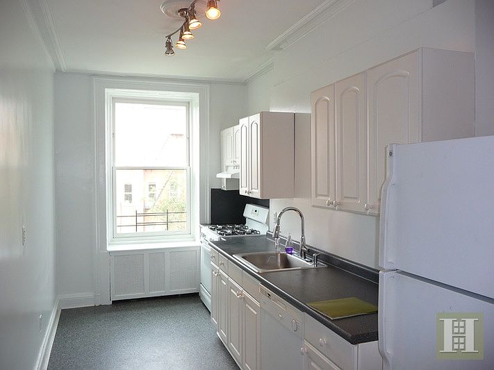 2nd image of 65 2nd Pl APT 4