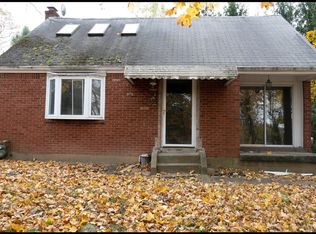 310 McCutcheon Ln, Pittsburgh, PA 15235